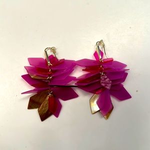 Kendra Scott earrings